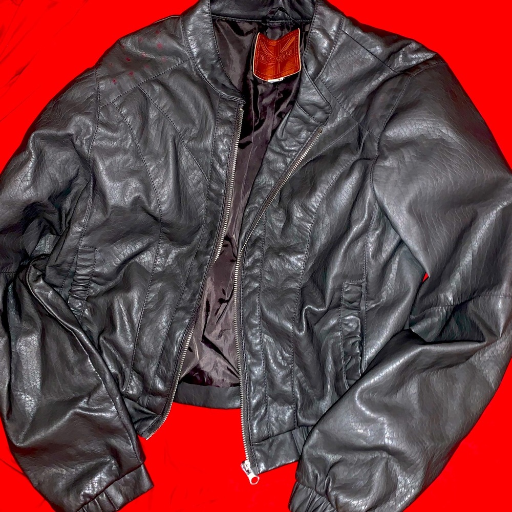 Grey cropped leather jacket